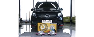 奔馳威霆高速上剎車偏軟，升級(jí)DICASE六活塞剎車經(jīng)濟(jì)且實(shí)用